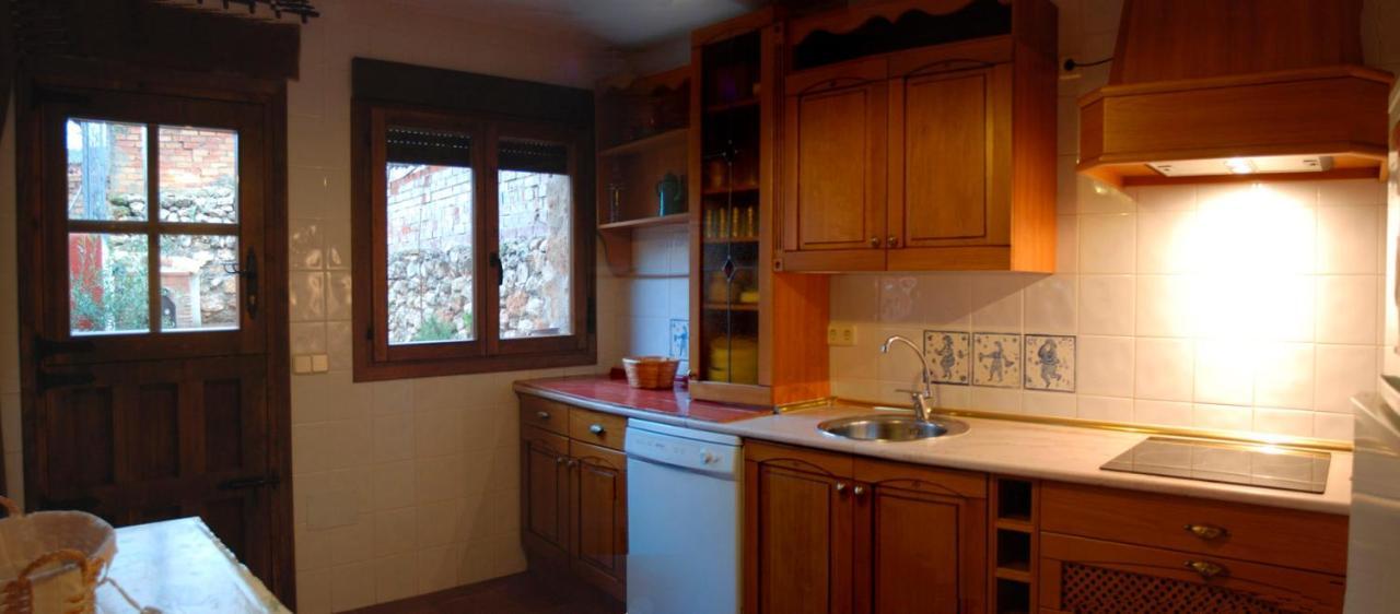 La Noguera De Socasa Villa Romancos Buitenkant foto